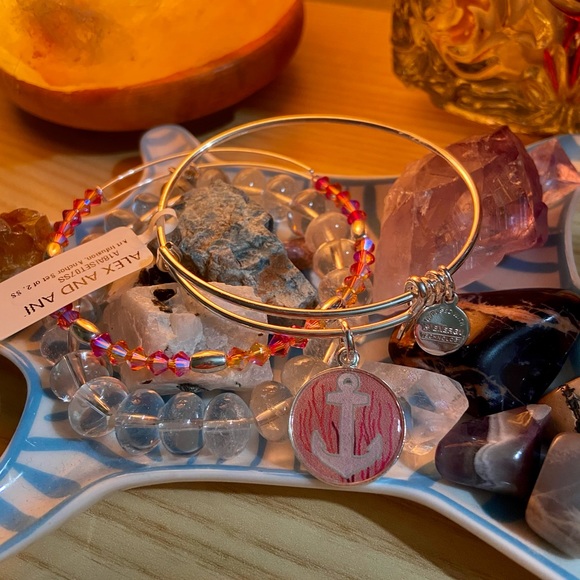 Alex & Ani silver bracelet ⚓️🎀 (RETIRED) - Picture 4 of 4